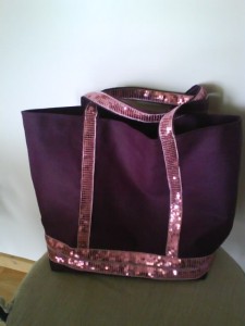 sac à paillettes violet